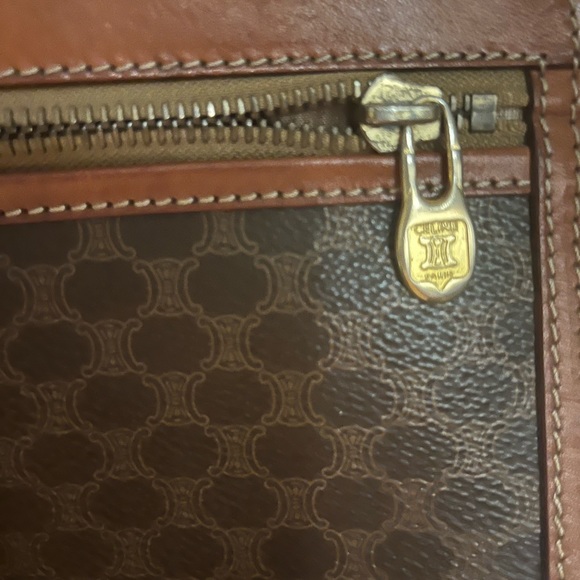 Celine vintage clutch/strap for a wristlet height 7 length 10 across the bottom - Picture 13 of 16